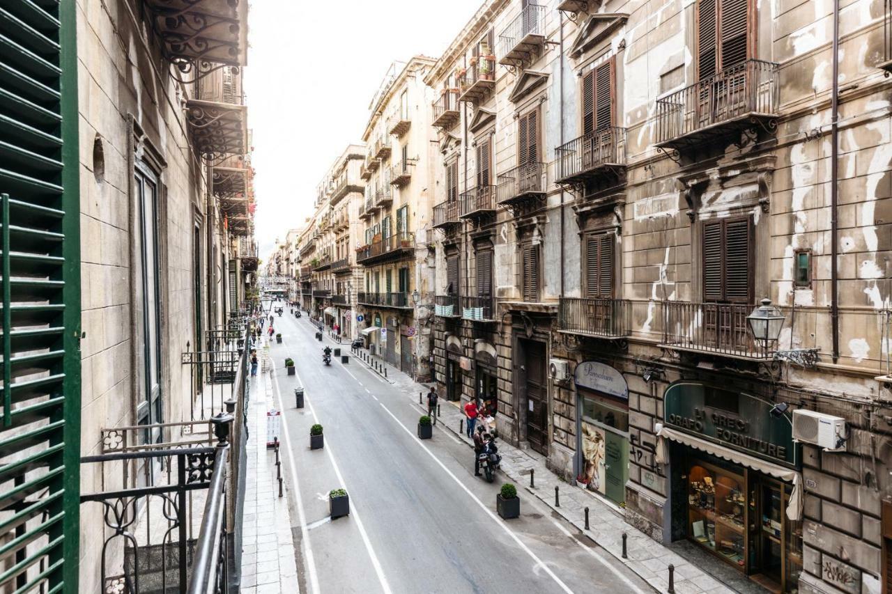 Case Barbera Via Parlamento Palermo Esterno foto